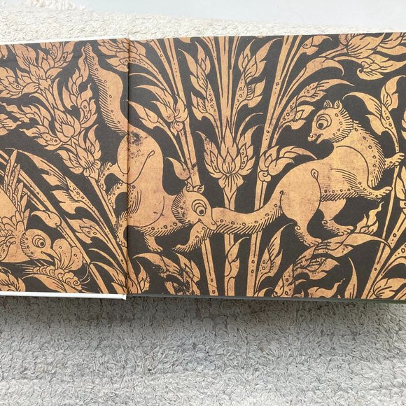 THAILAND: Cookbook  2000 Influences from China, India, Persia and Portugal - Picture 5 of 9